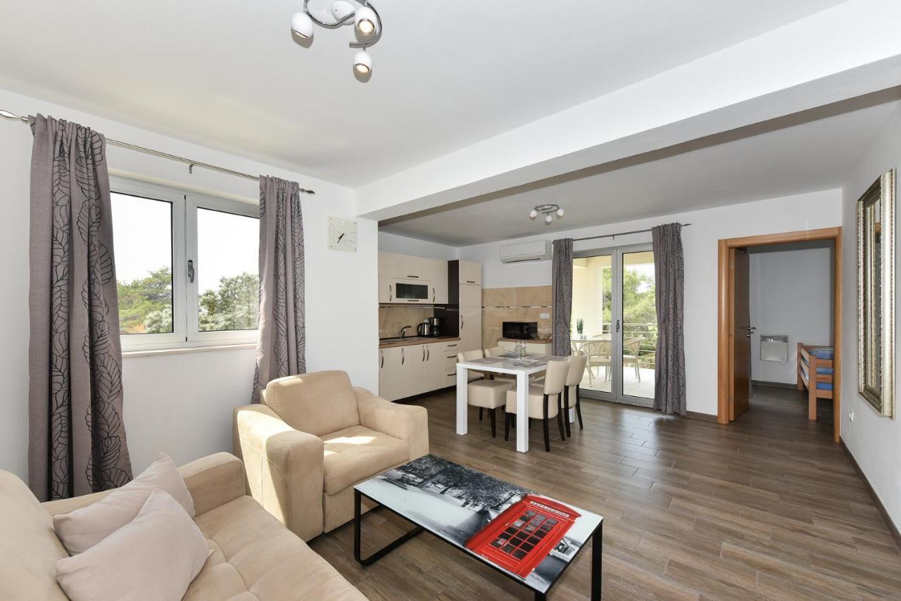 Apartmani Iva فير المظهر الخارجي الصورة