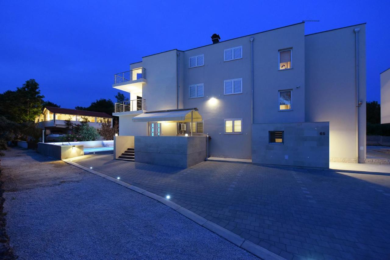 Apartmani Iva فير المظهر الخارجي الصورة