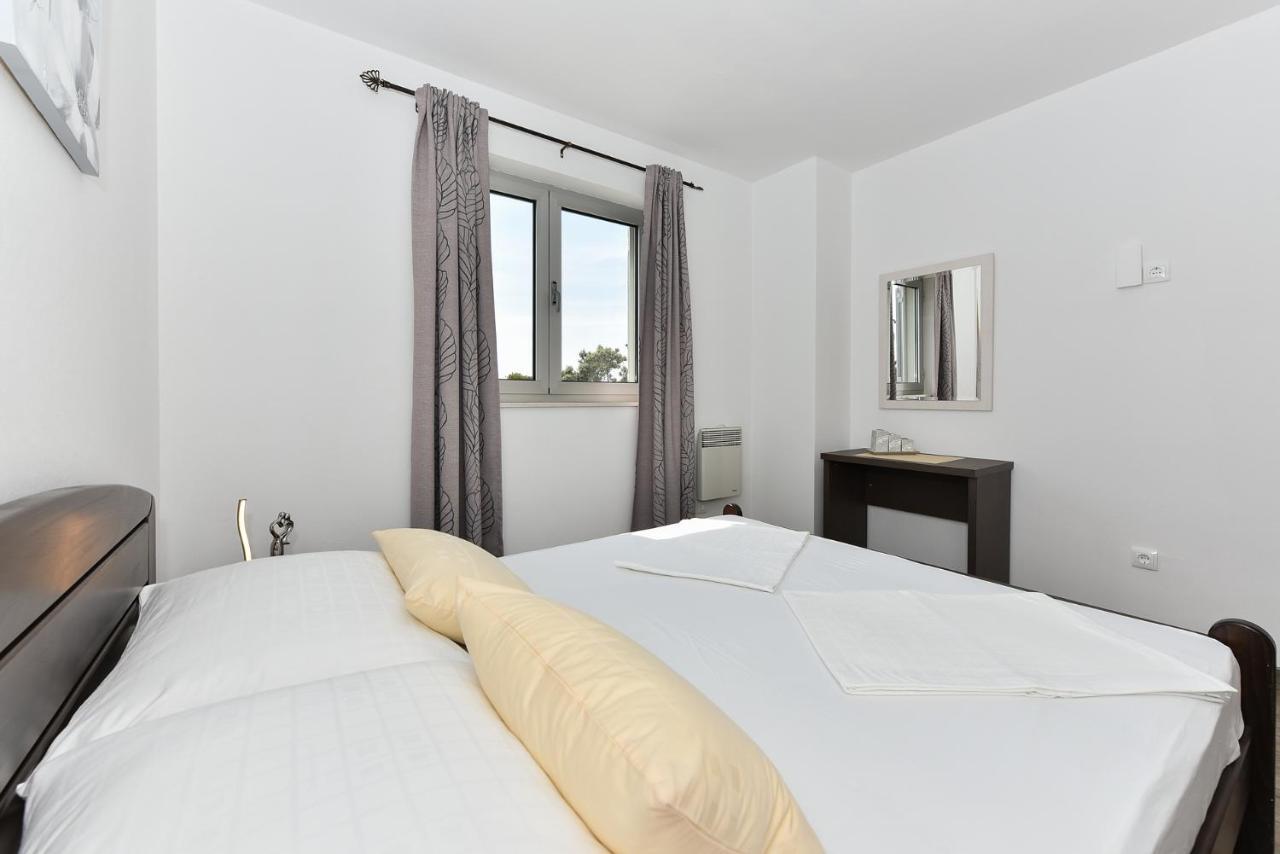Apartmani Iva فير المظهر الخارجي الصورة