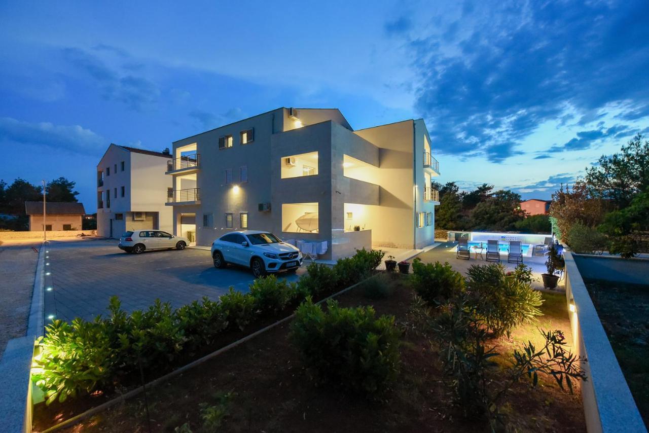 Apartmani Iva فير المظهر الخارجي الصورة
