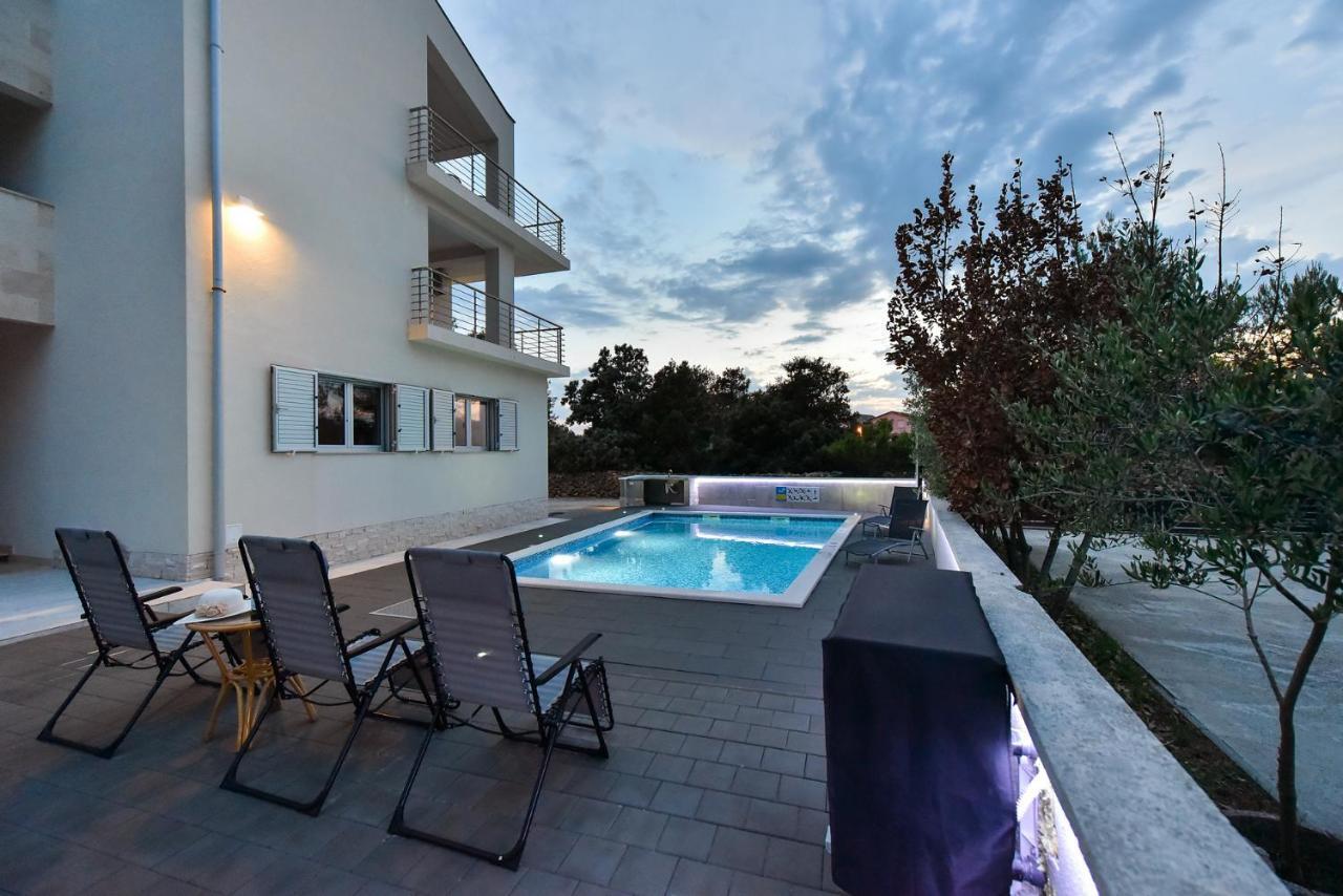 Apartmani Iva فير المظهر الخارجي الصورة