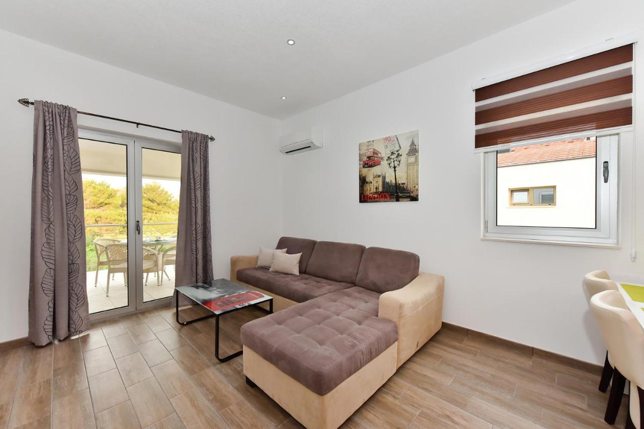 Apartmani Iva فير المظهر الخارجي الصورة